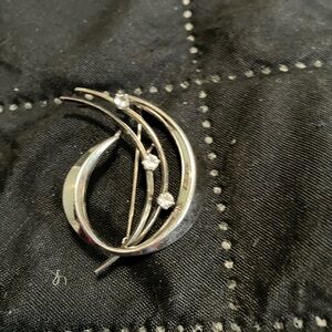 Vintage Sterling Silver K & L Brooch Pin